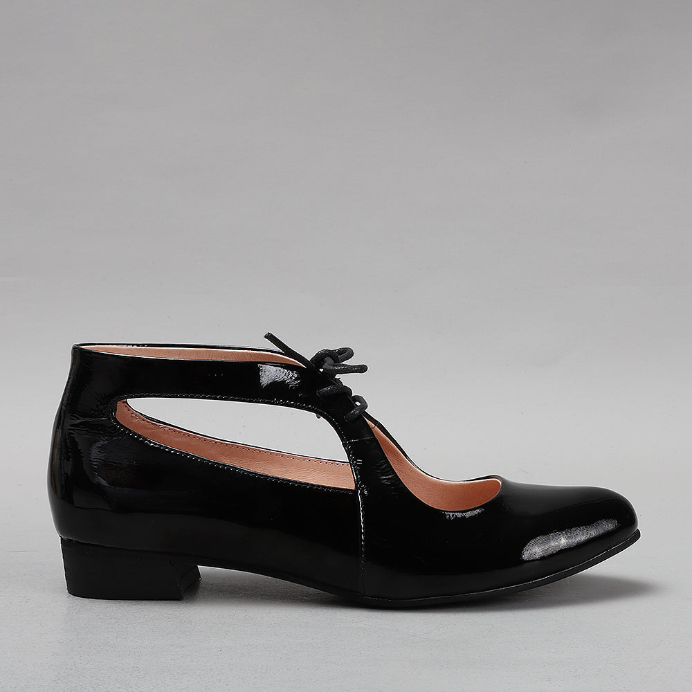 Boss - Black Patent - LE SANSA